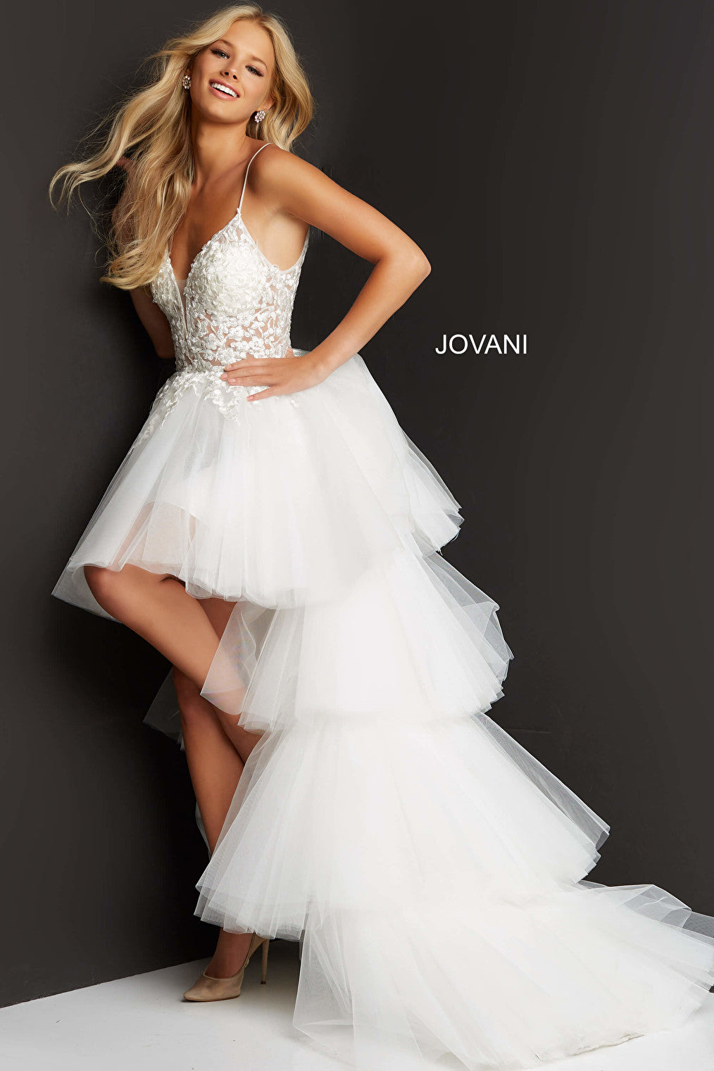 white layered dress 07263